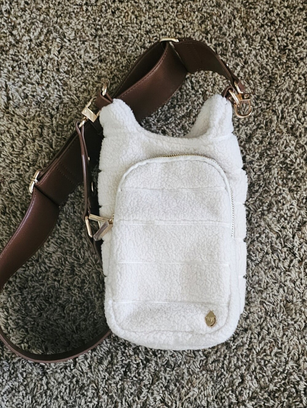 NWOT Wanderfull Hydro Cream Sherpa Crossbody